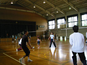 20070611-070610-2 vallyball 001.jpg